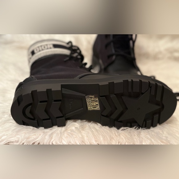 Christian Dior D-Major Ankle Boot - Picture 7 of 11